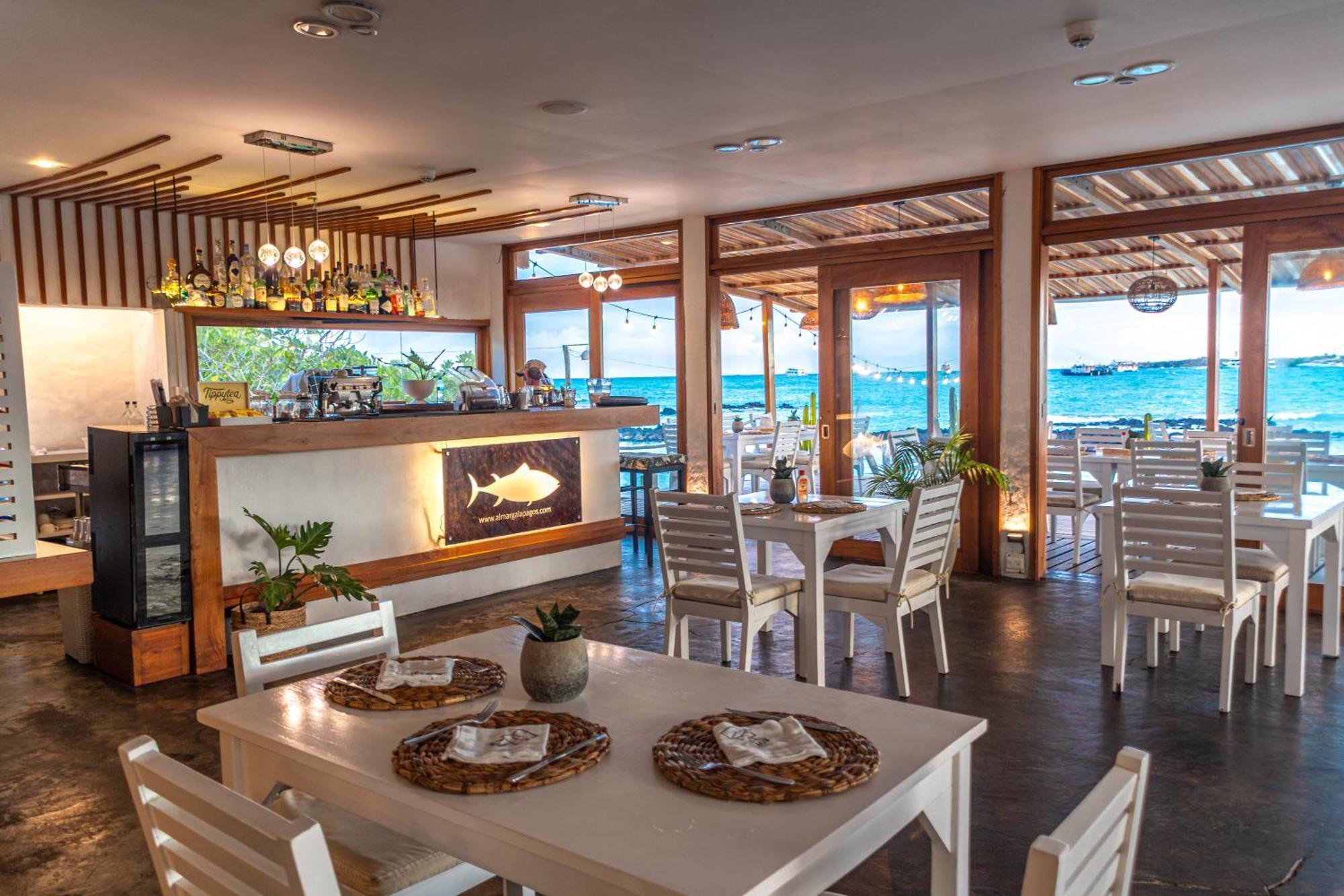 Hotel Blu Galapagos Sustainable Waterfront Puerto Ayora (Galapagos Islands)