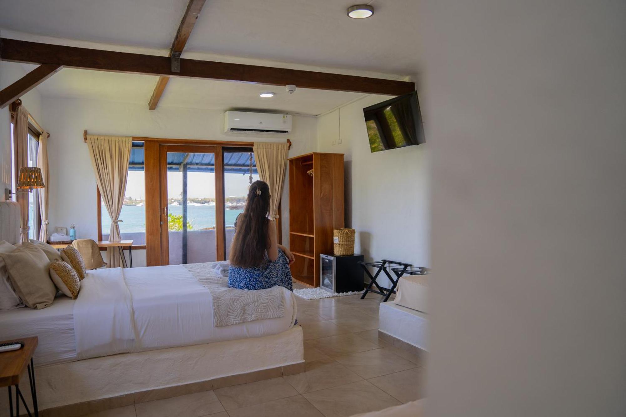 Hotel Blu Galapagos Sustainable Waterfront